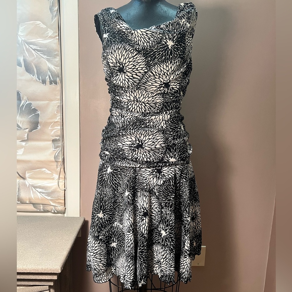 Y2K Black and White Floral Cowl Neck Fit n Flare Cocktail Dress Size 8